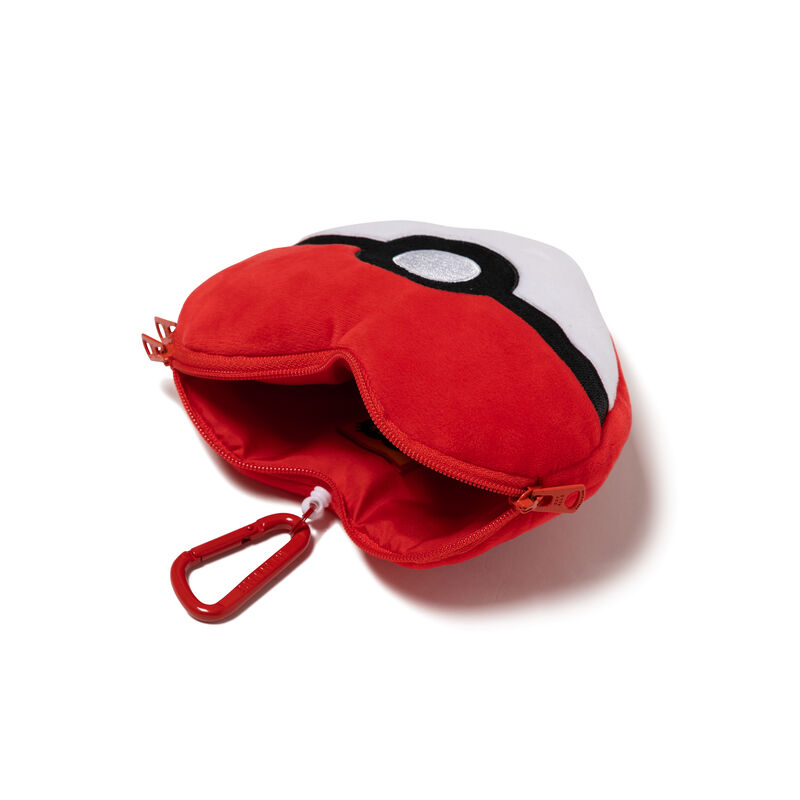HUMAN MADE POKEMON MADE HEART STUFFED PASSCASE