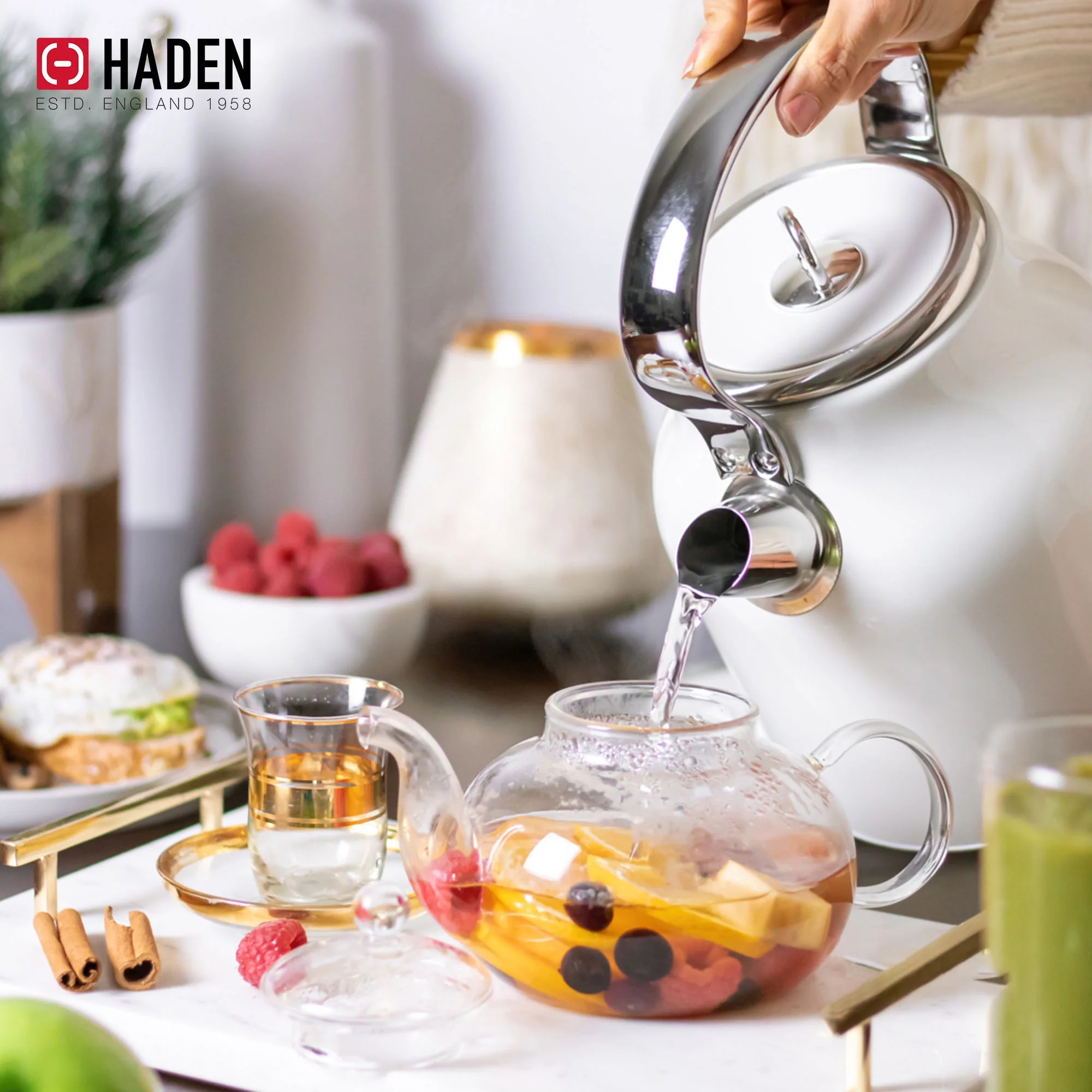Haden Heritage 1.7 Liter Electric Kettle with 2 Slice Bread Toaster, White - Image 12