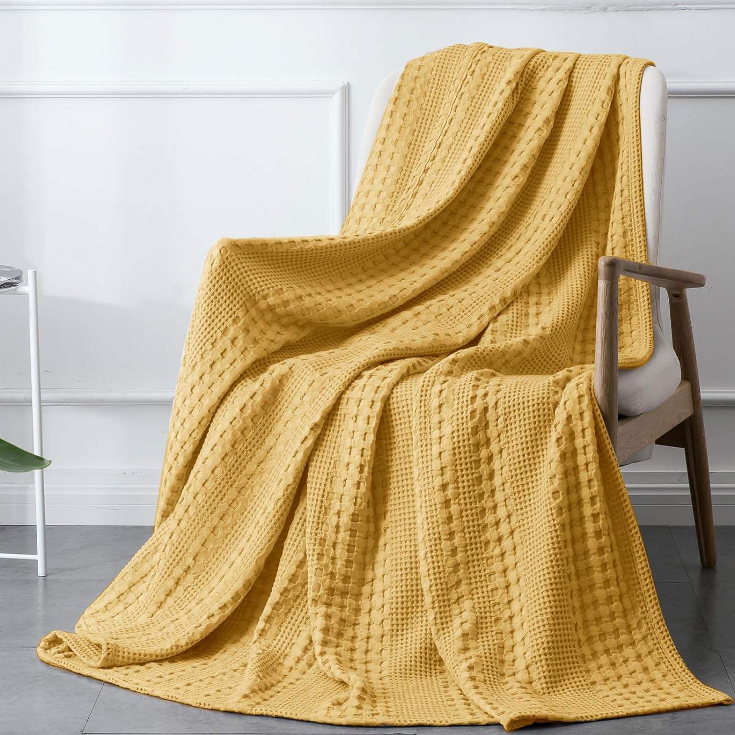 100% Cotton Waffle Knitted Throw Blanket Solid Color Eco-Friendly Summer Waffle Blanket for Cozy Evenings & Home