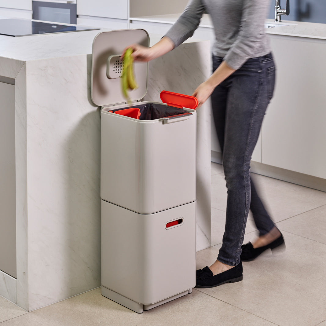 Joseph Joseph Intelligent Waste Afvalemmer Totem Compact 40 Liter (2x2