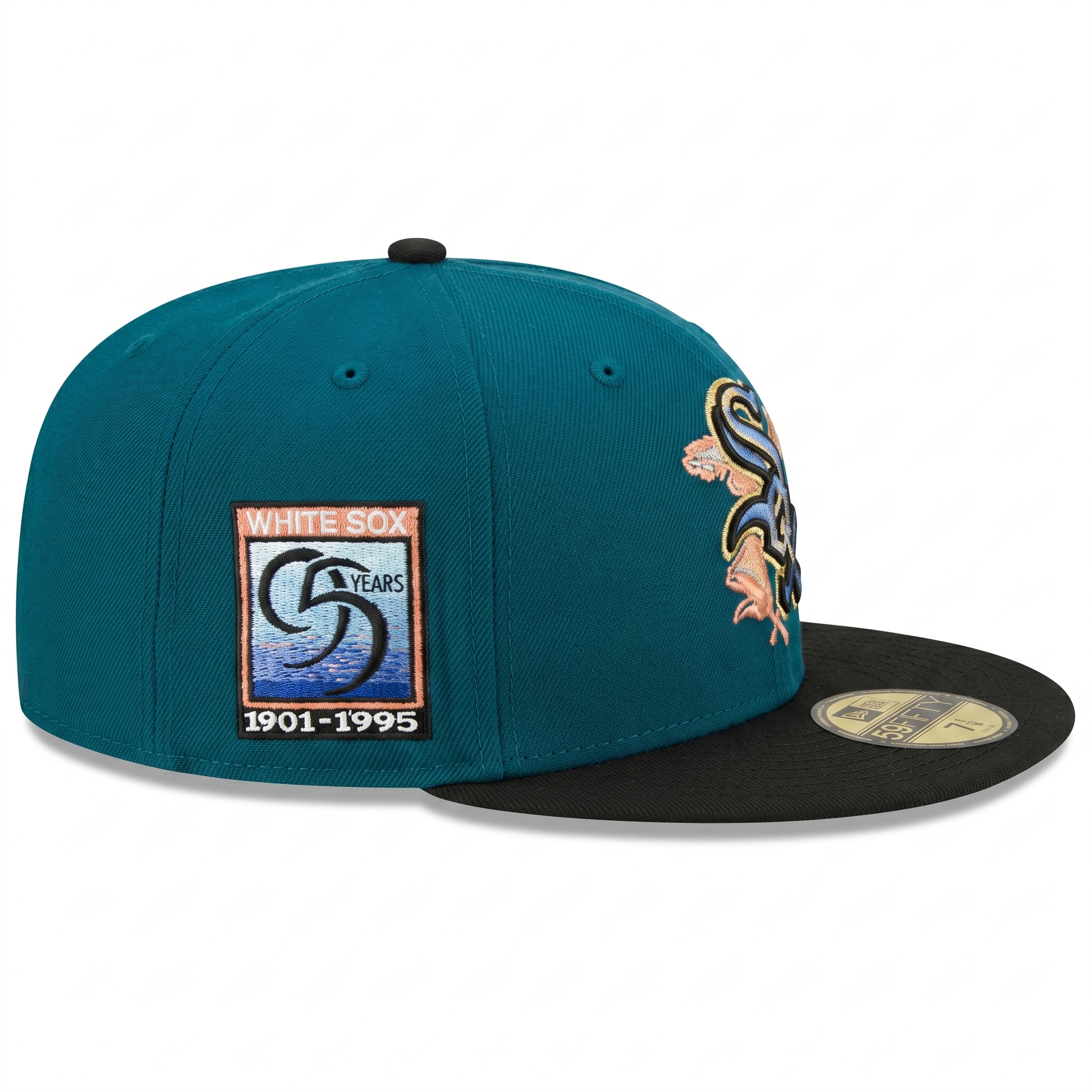 Side view of New Era Chicago White Sox cloud edition hat with embroidered New Era flag