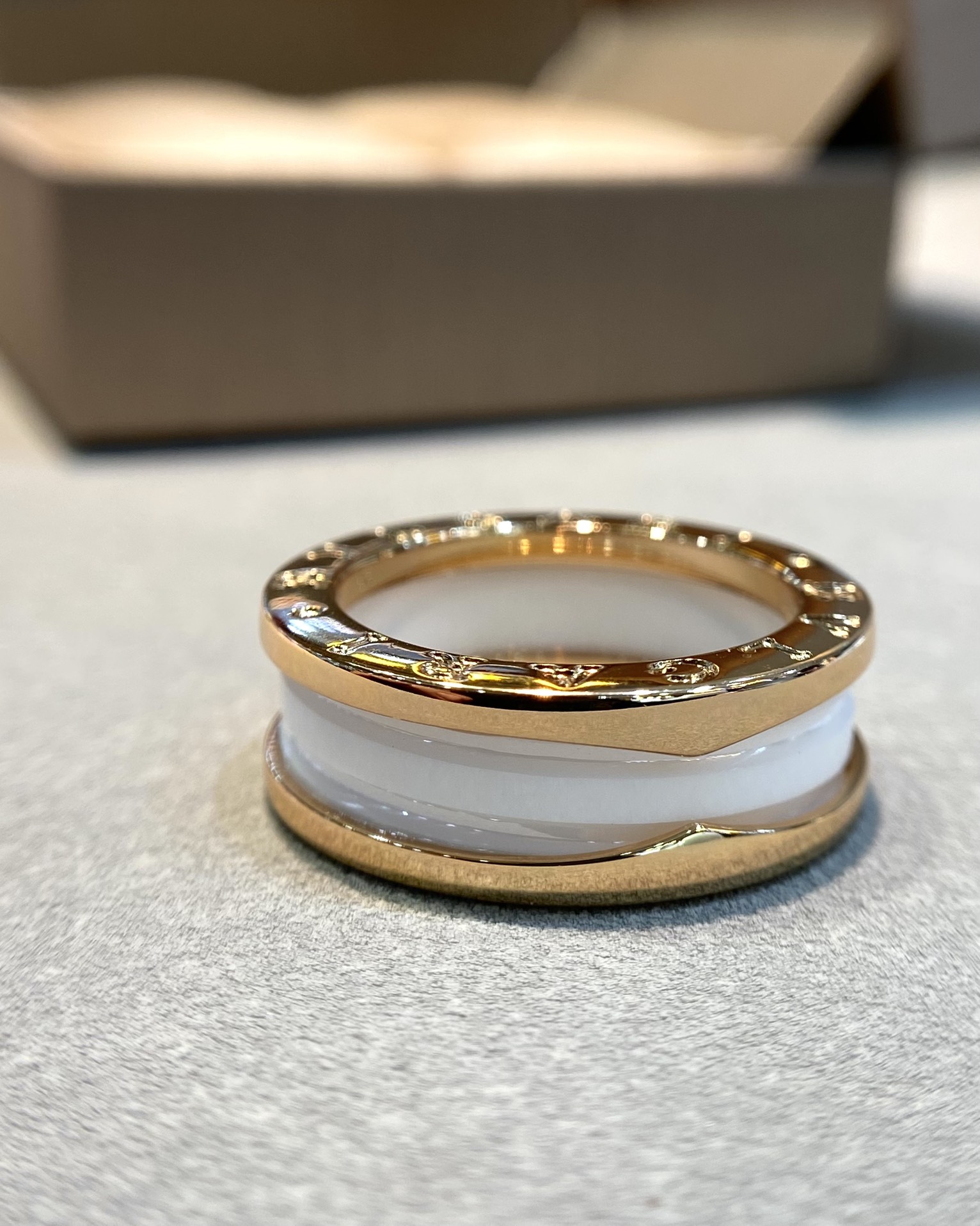 Bvlgari Rose Gold and White B.zero1 Ring - Original Replica Club