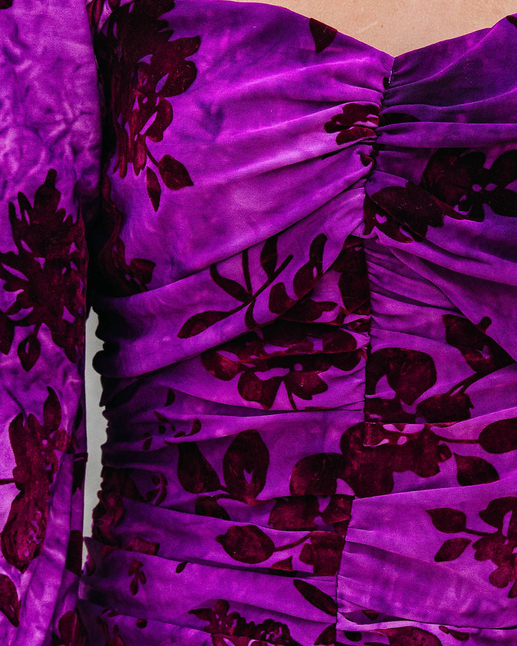 Cheers To Me Ruched Floral Velvet Midi Dress - Purple - Se7enfashion