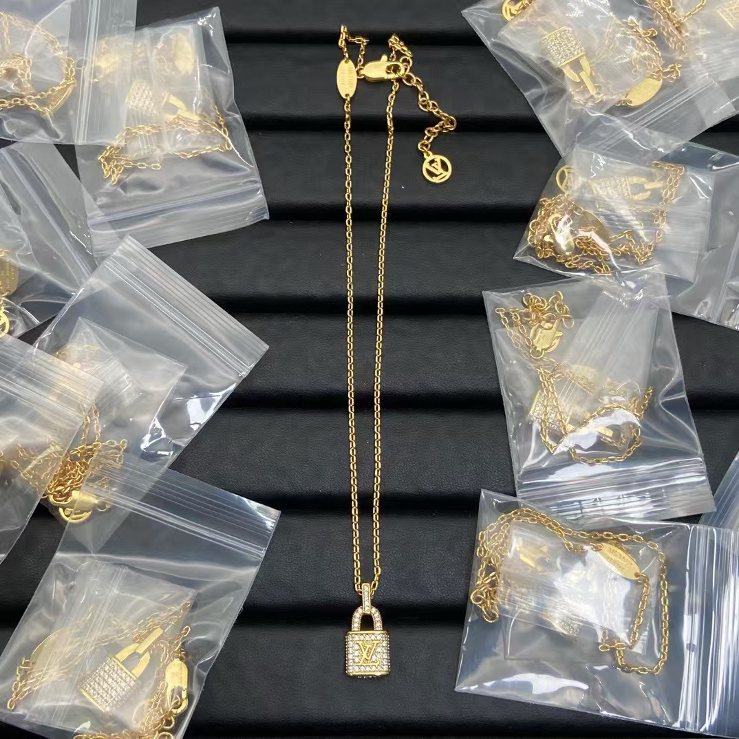 Louis Vuitton Diamond Lock Pendant Necklace Earrings - Original Replica Club