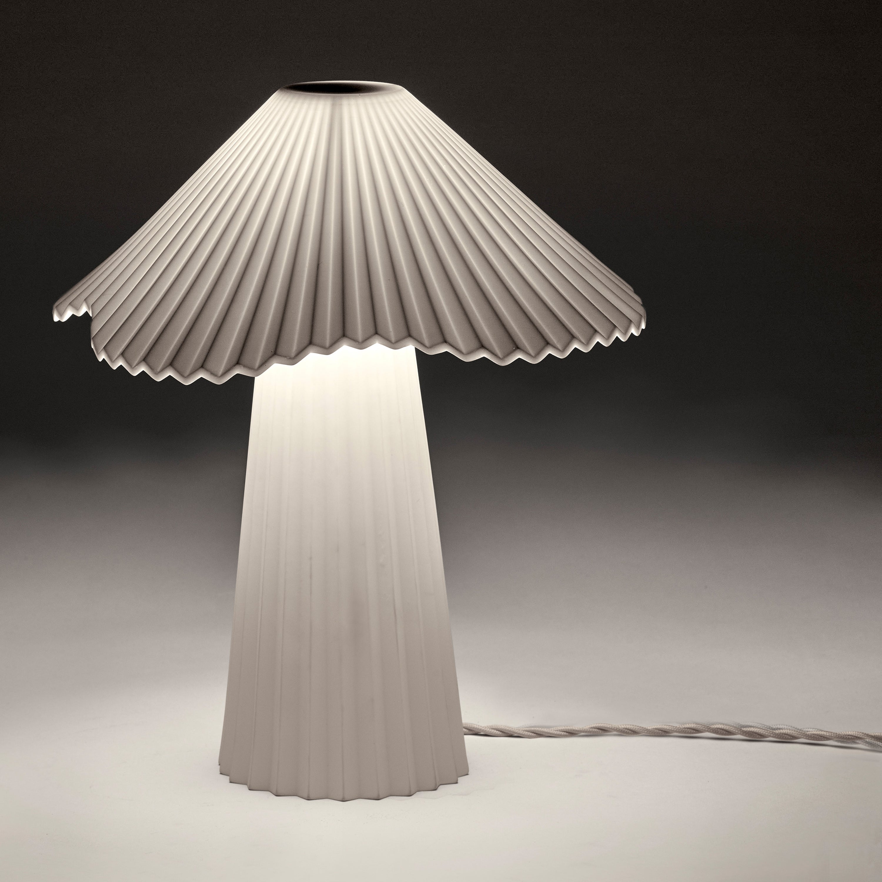 SERAX - Sebastian Herkner - Uala Tafellamp Ø 30,5 cm - Wit