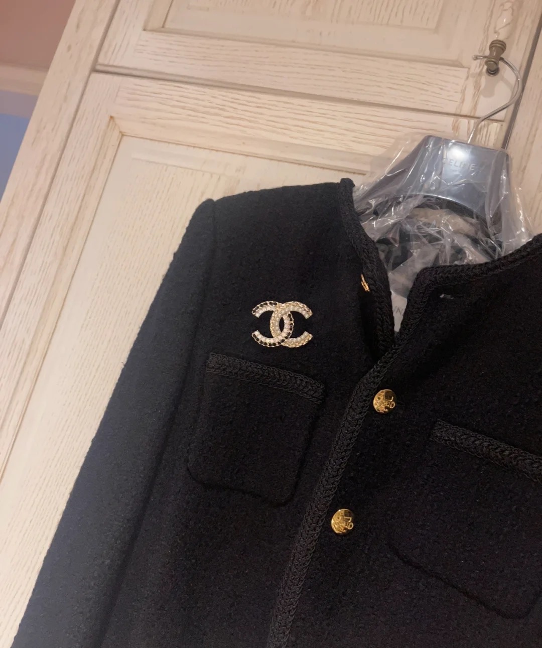 Chanel Leather Diamond Pearl CC Brooch - Original Replica Club