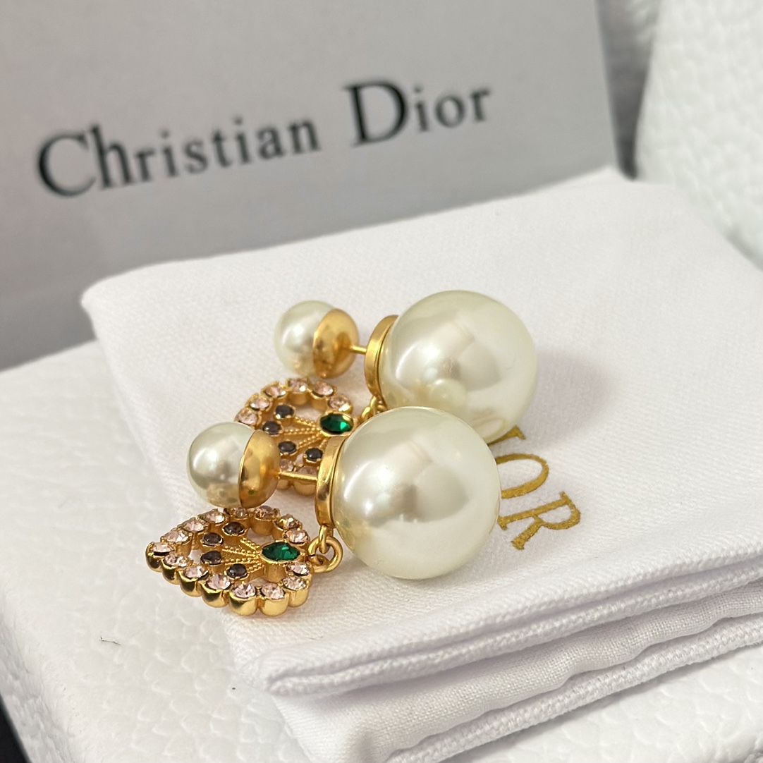 Dior Color Gem Heart Dangle Pearl Earrings - Original Replica Club