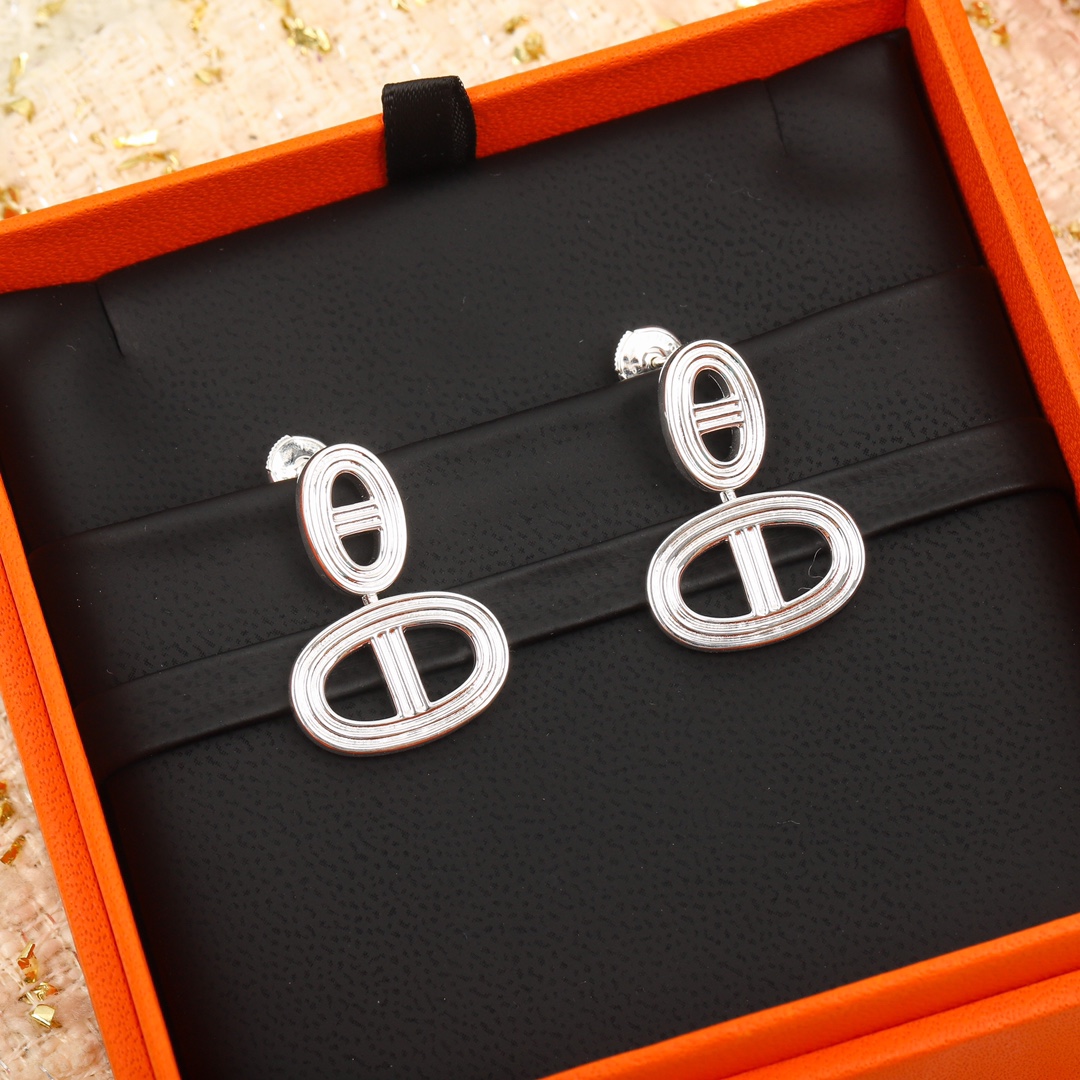 Hermes Pig Nose Dangle Earrings in Silver - Original Replica Club