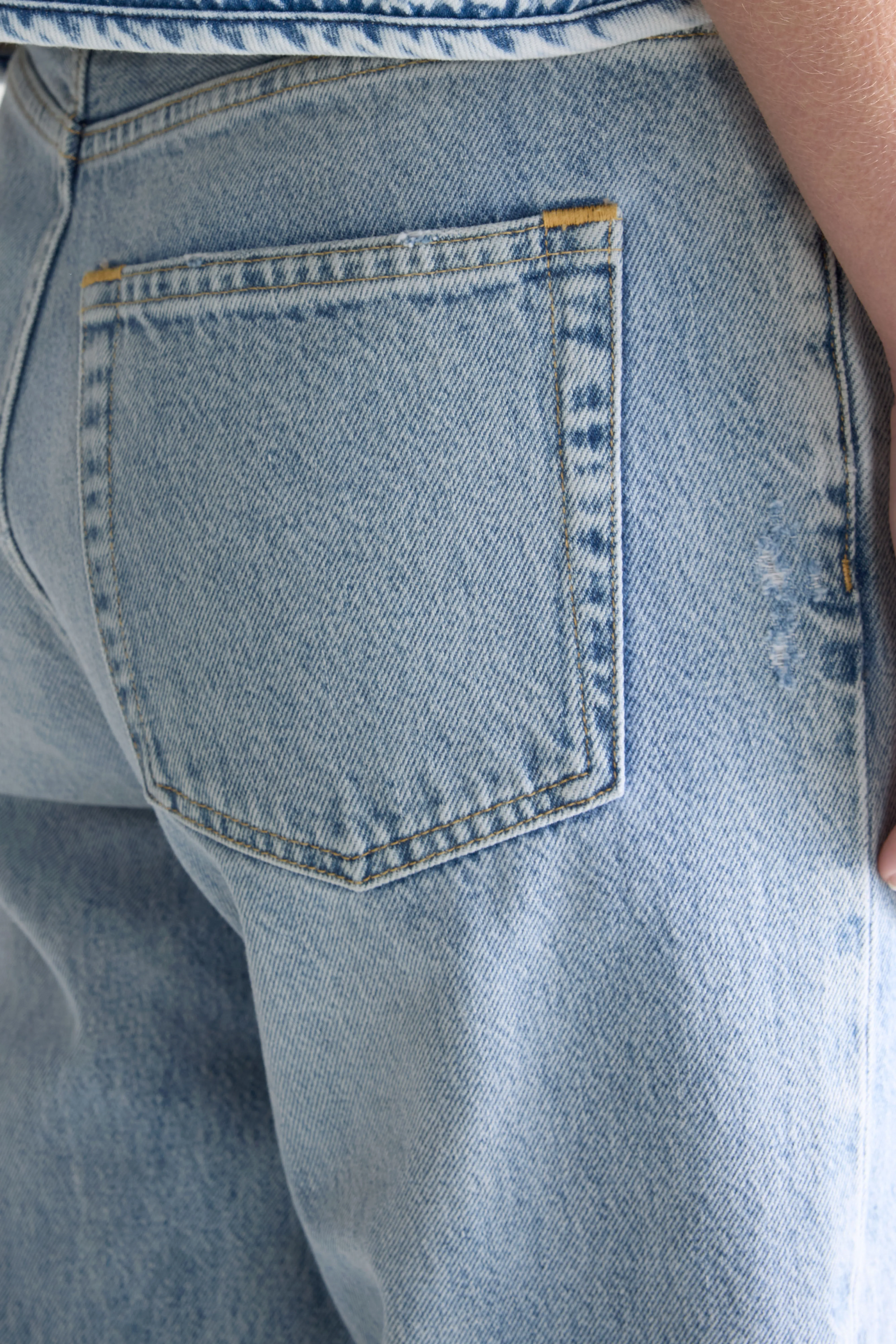 Bellerose Denim N. 35 - straight jeans (261 / W / LT BLUE BLEACH)