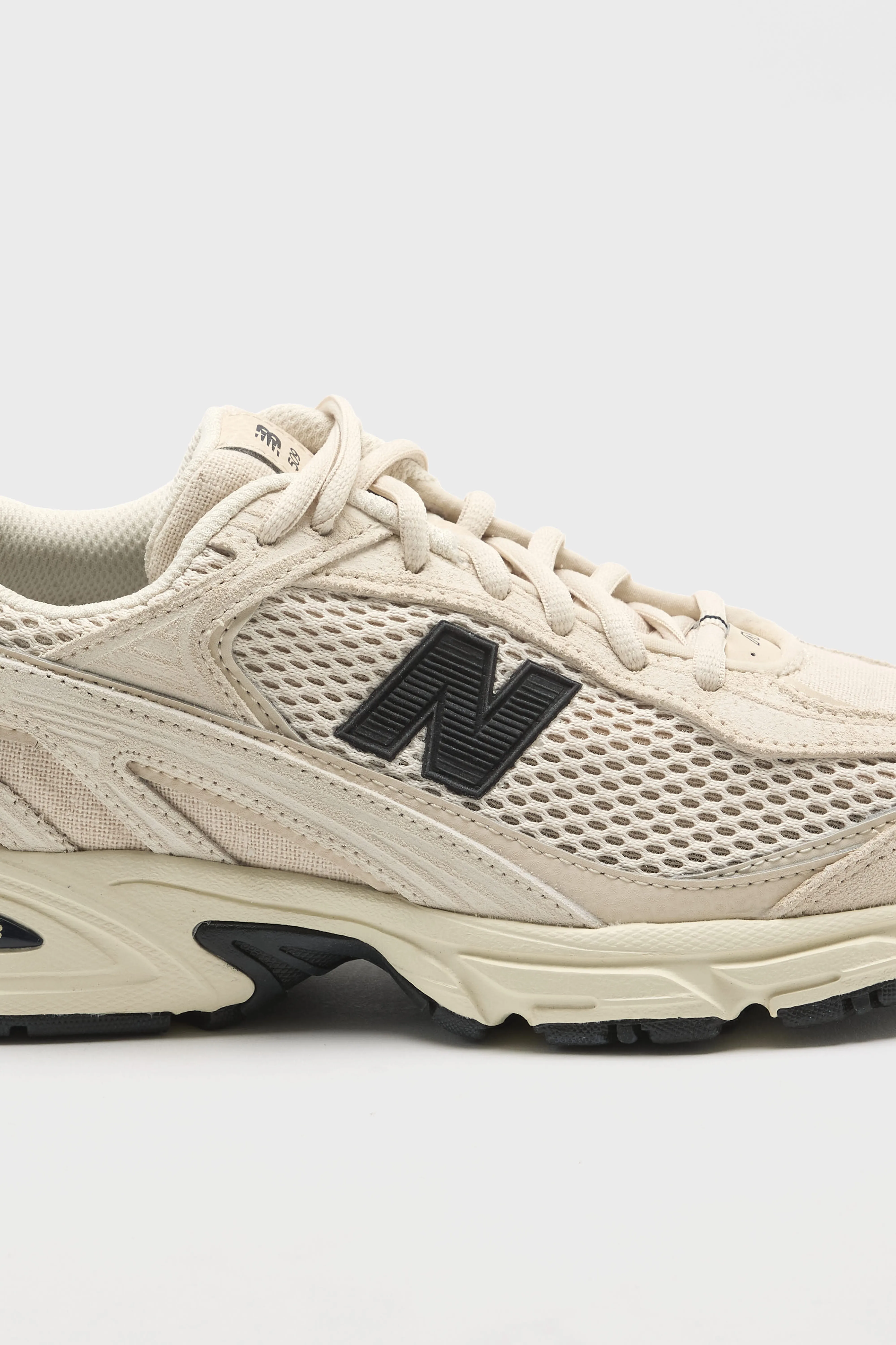 Bellerose 509 for Women  (261 / W / BEIGE)