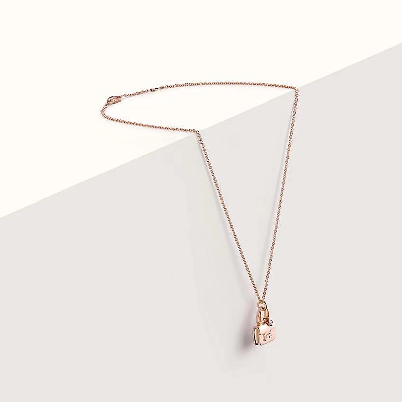 Hermes Plain Surface Bag Pendant Necklace - Original Replica Club
