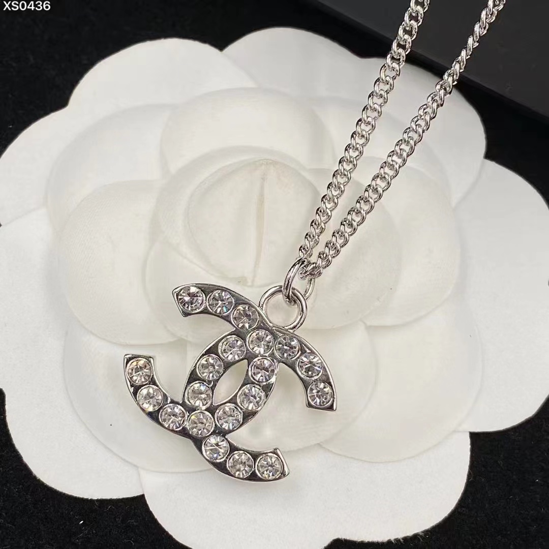 Chanel Classic Silver Double C Pendant Necklace - Original Replica Club