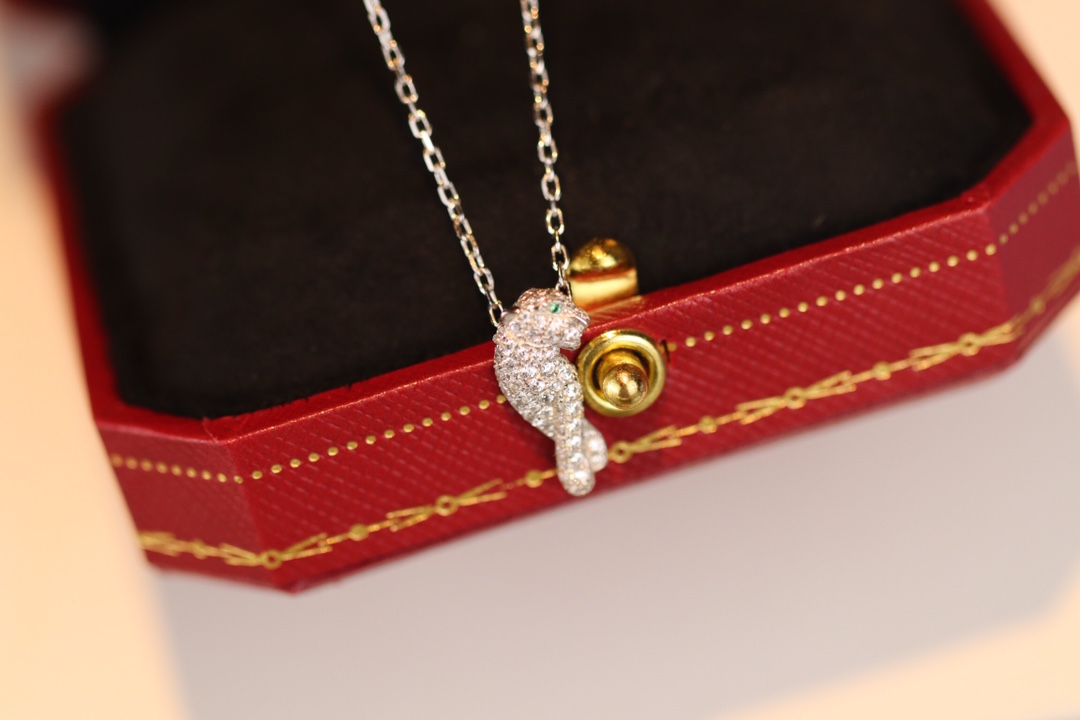Cartier Full Diamond Paved Silver Leopard Panthère de Necklace - Original Replica Club