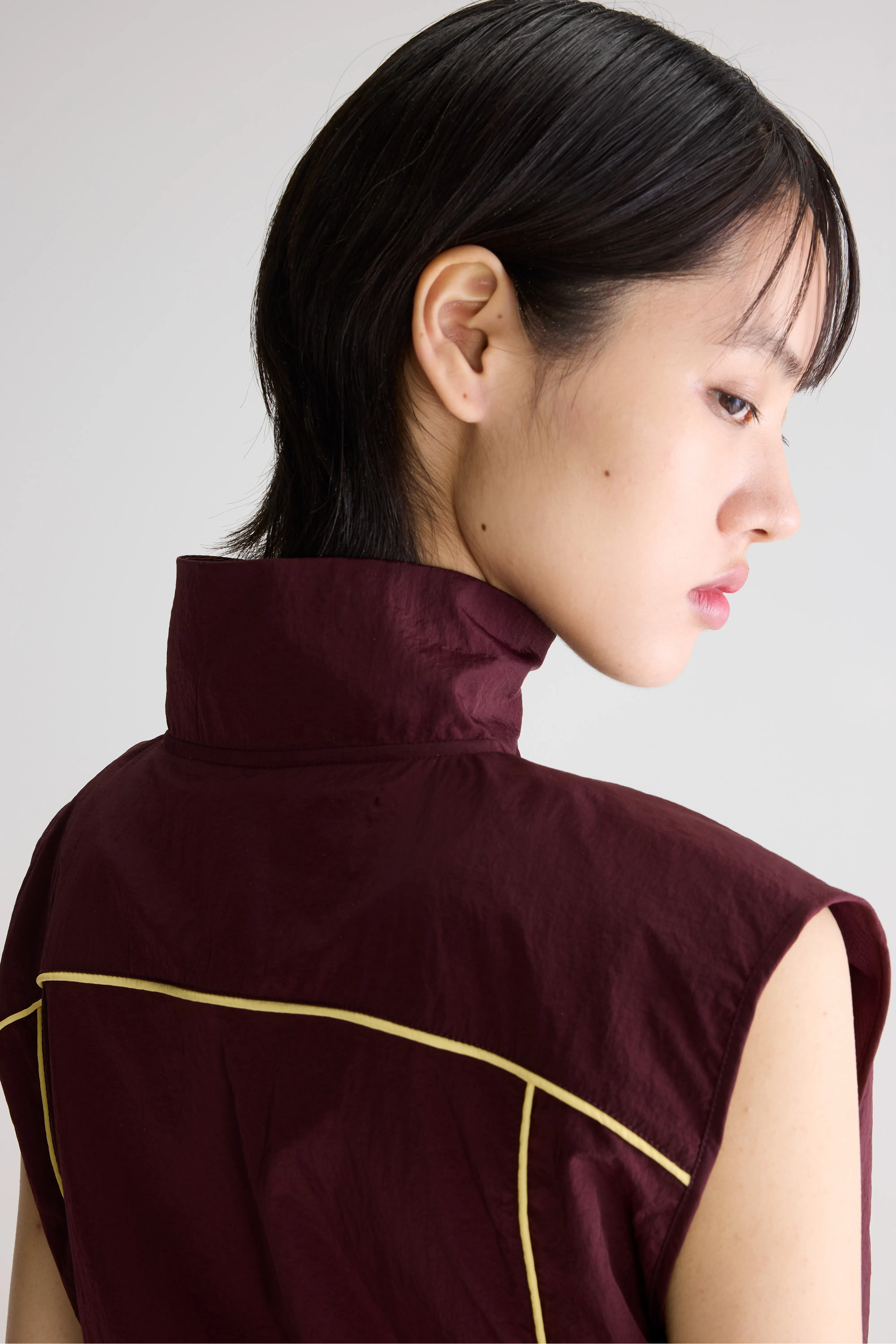 Bellerose Tinta sleeveless sports veste (261 / W / WINE)