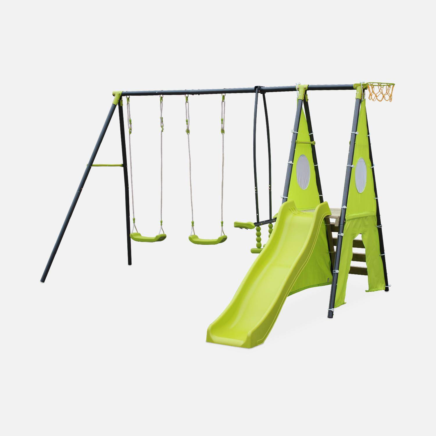 Libeccio - Parque infantil con columpio y tobogán
