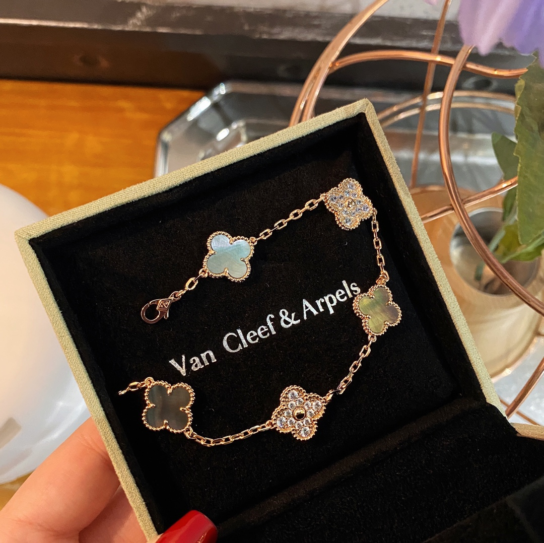 VCA Gray Mother of Pearl & Diamond Vintage Alhambra Bracelet, 5 Motifs - Original Replica Club