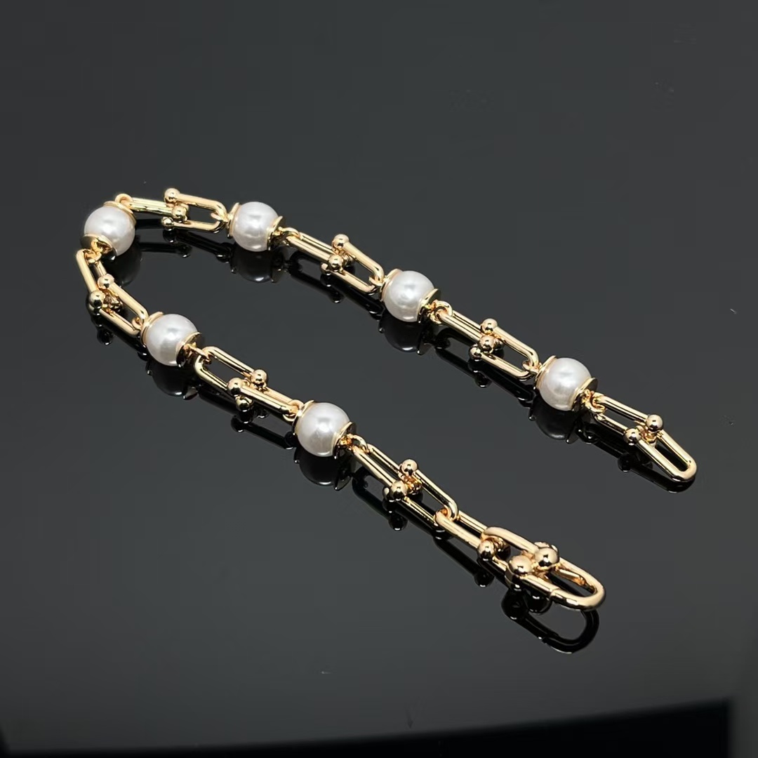 Tiffany HardWear Link Bracelet with Freshwater Pearls - Original Replica Club