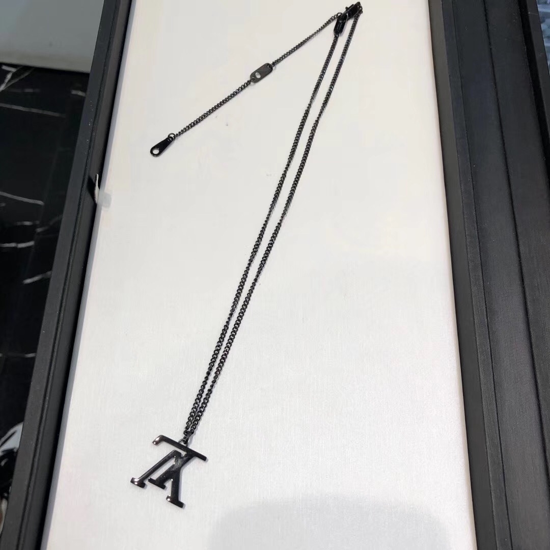 Louis Vuitton Limited Mens Necklace - 4 Colors Available - Original Replica Club