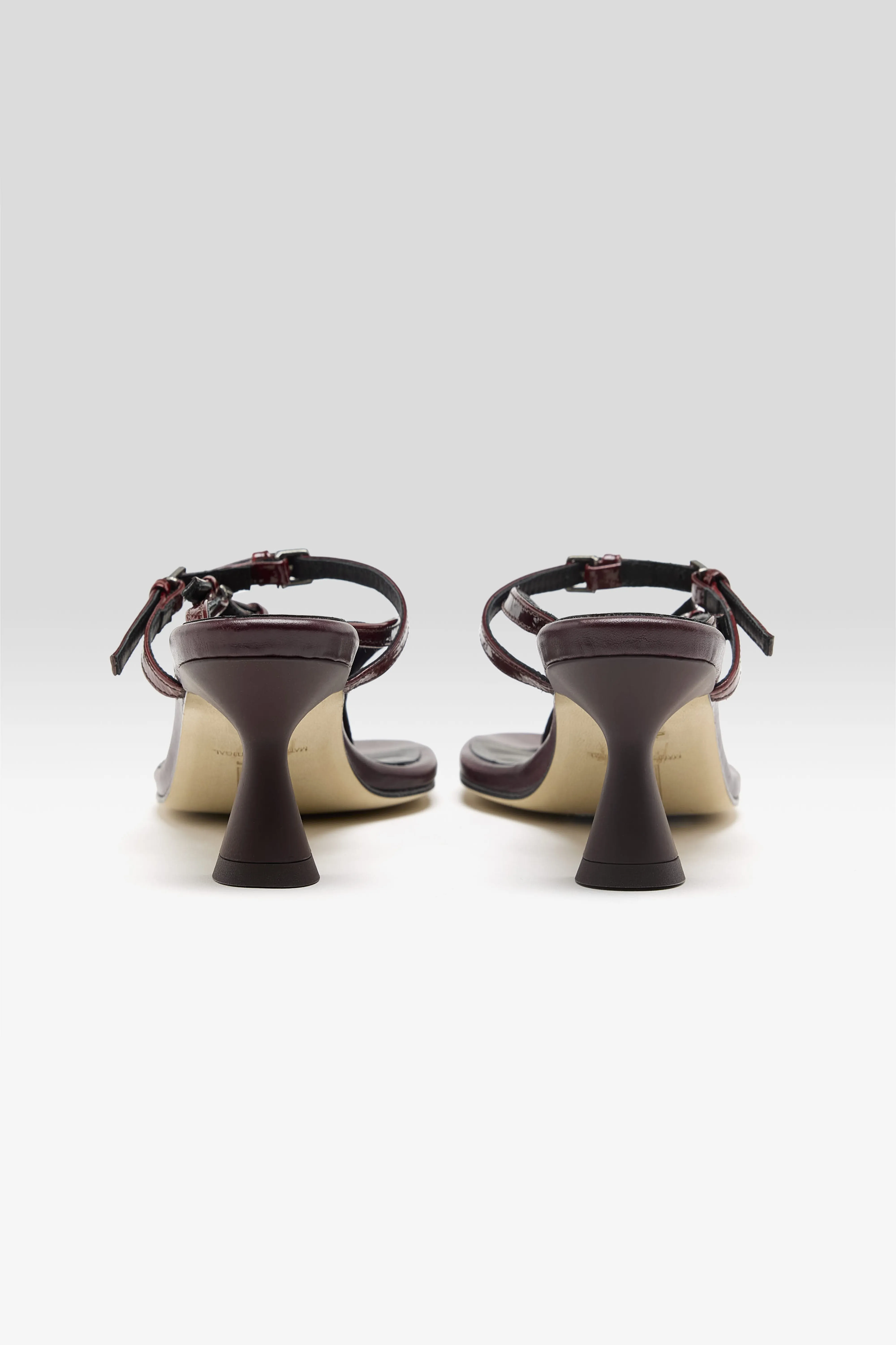 Bellerose Abisai Mini Buckled Sandals  (261 / W / BURGUNDY)