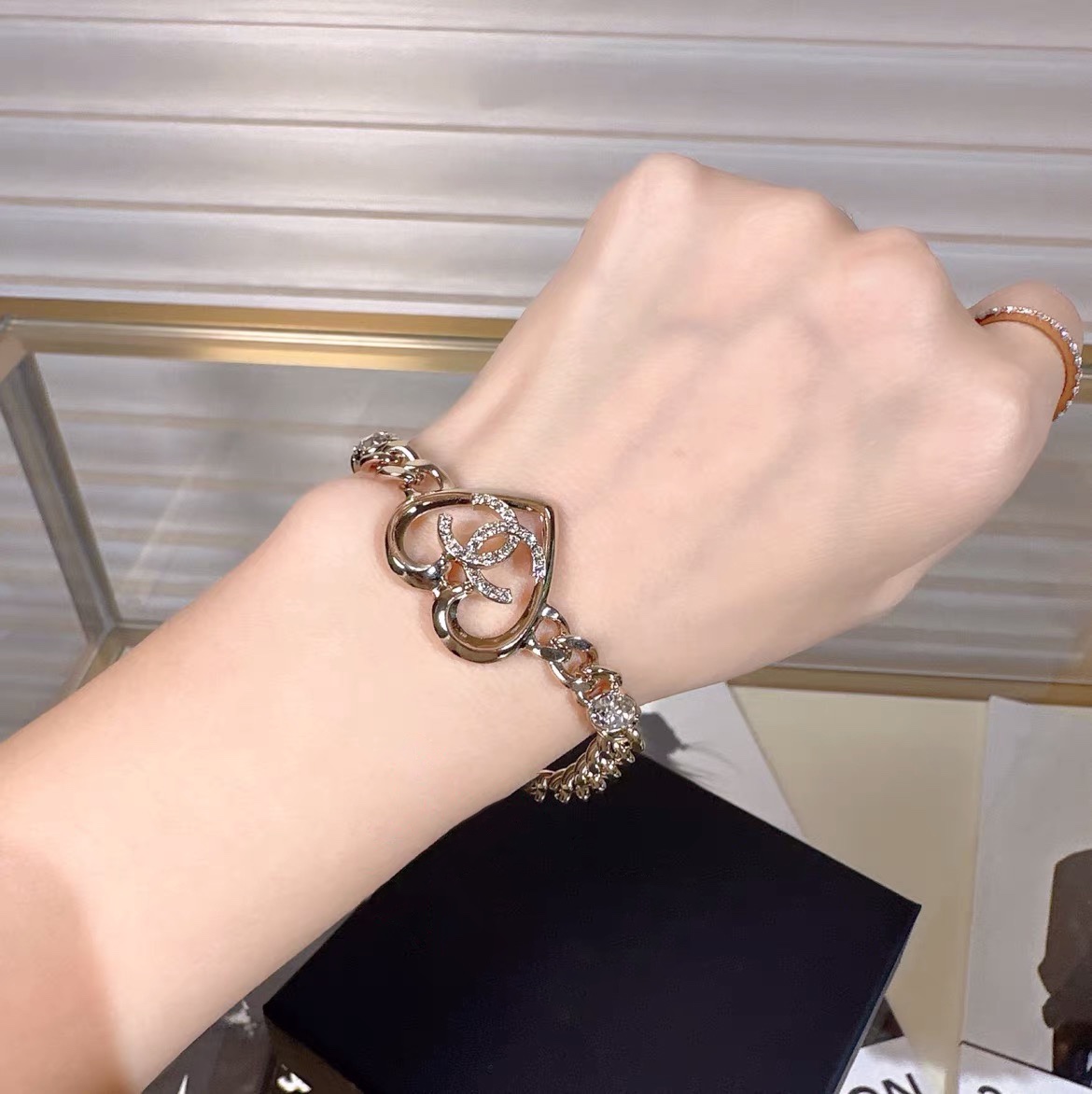 Chanel Hollow Heart Chunky Cuban Chain Bracelet - Original Replica Club