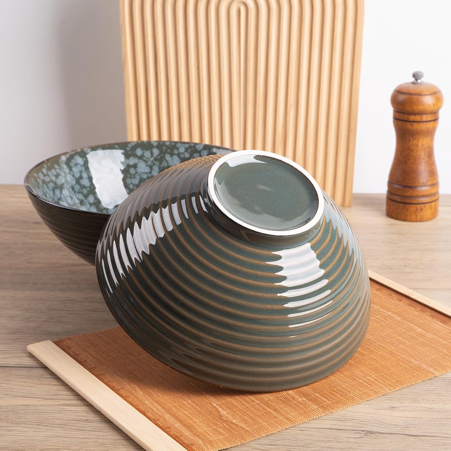 40oz Japanese Ceramic Ramen Bowl Set of 2 with Chopsticks and Spoons for Pho Udon Asian Soup Noodles (Jade Speck)