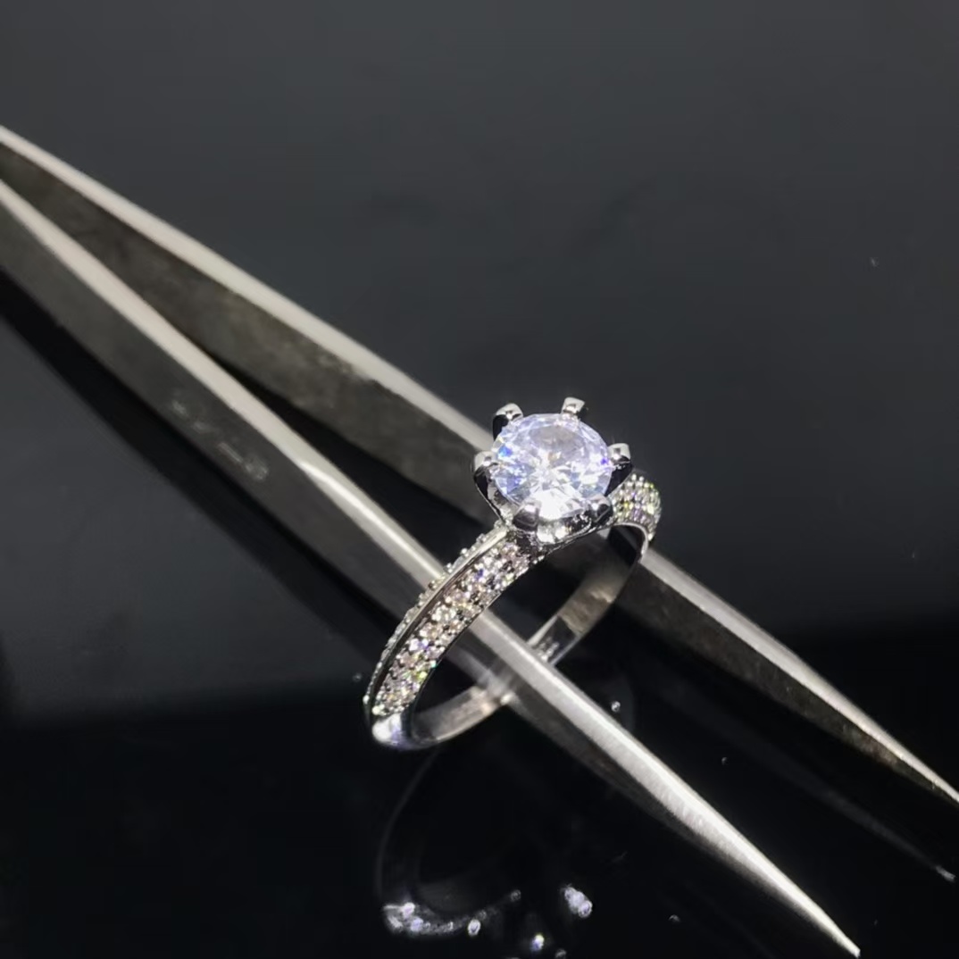 Tiffany Classic Single Diamond Ring - Original Replica Club