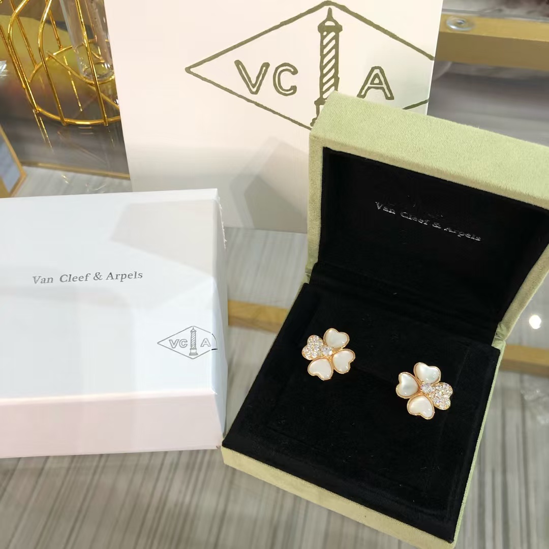 VCA Cosmos Earrings - Original Replica Club