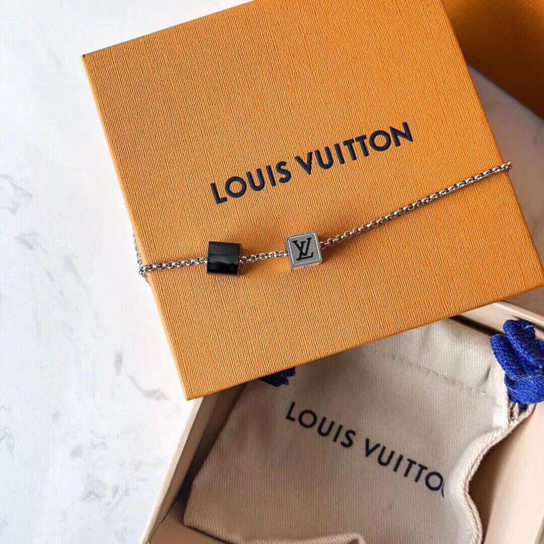 Louis Vuitton Dice Pendant Necklace - Original Replica Club