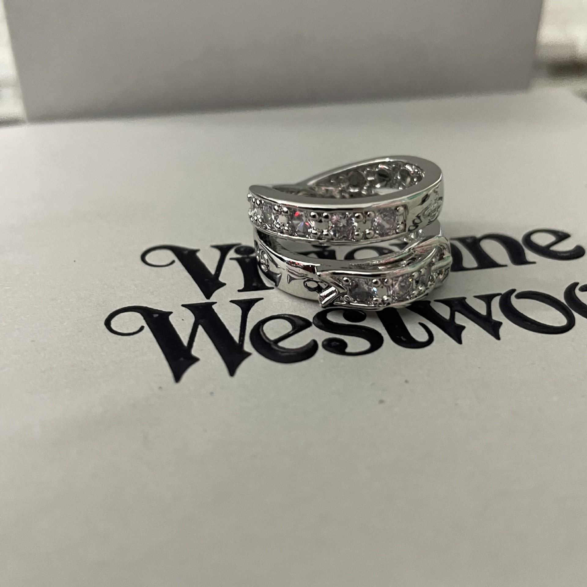 Vivienne Westwood Unisex Style Belt Saturn Couple Ring - Original Replica Club