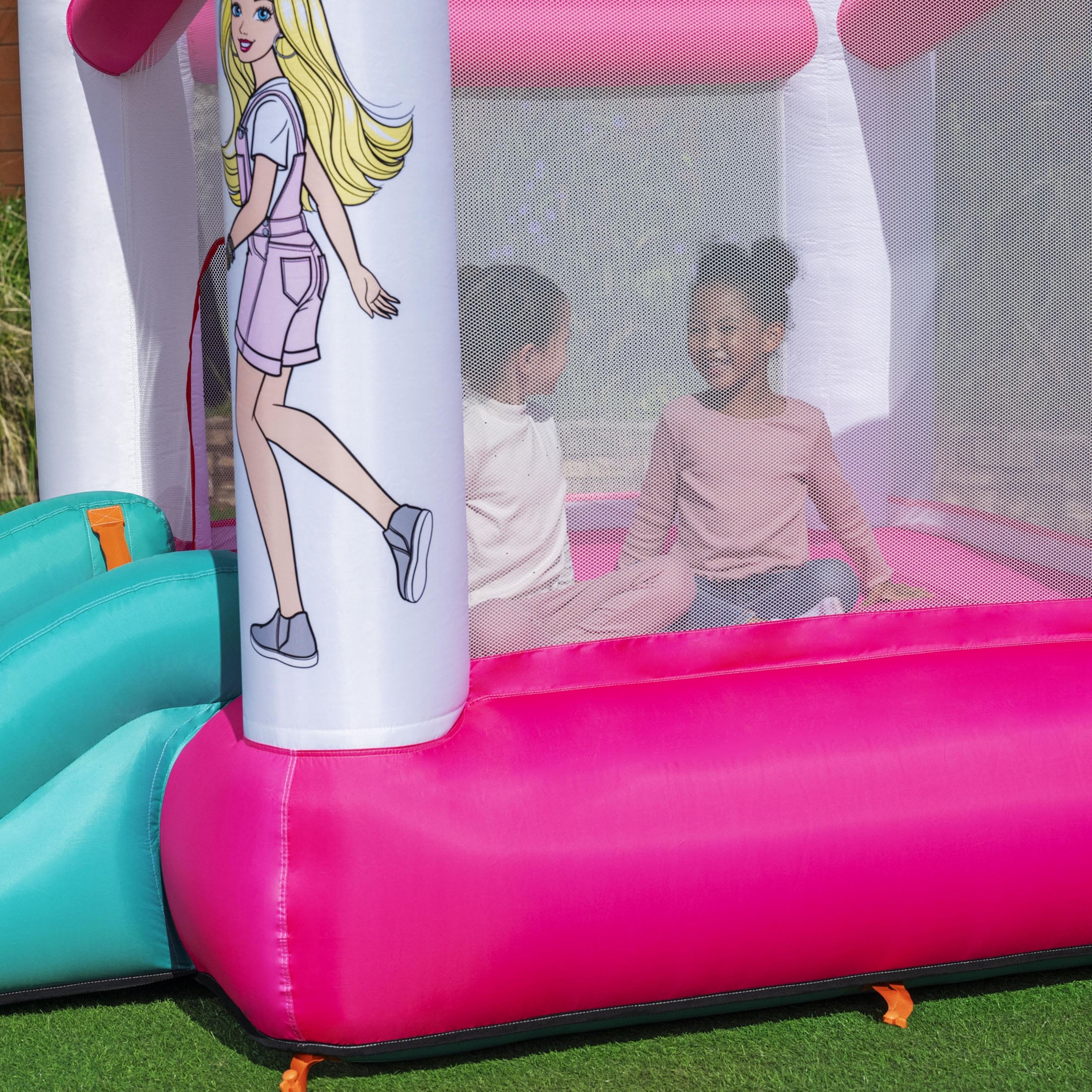 Barbie Inflatable Bounce House with Mesh Walls, Slide and Blower, Indoor/Outdoor, Ages 3+ - Image 8