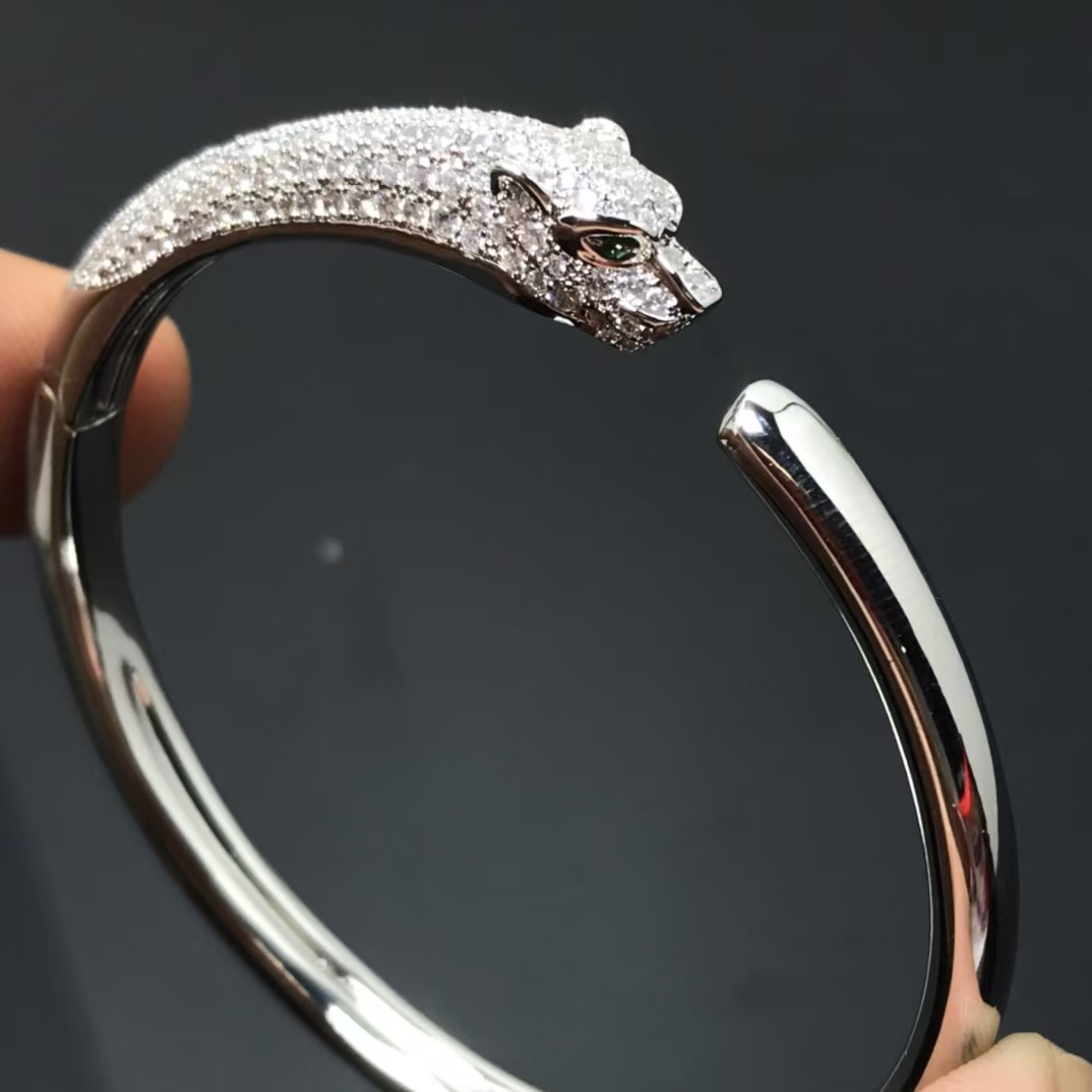 Cartier Leopard Head Panthère de Bracelet Bangle - Original Replica Club