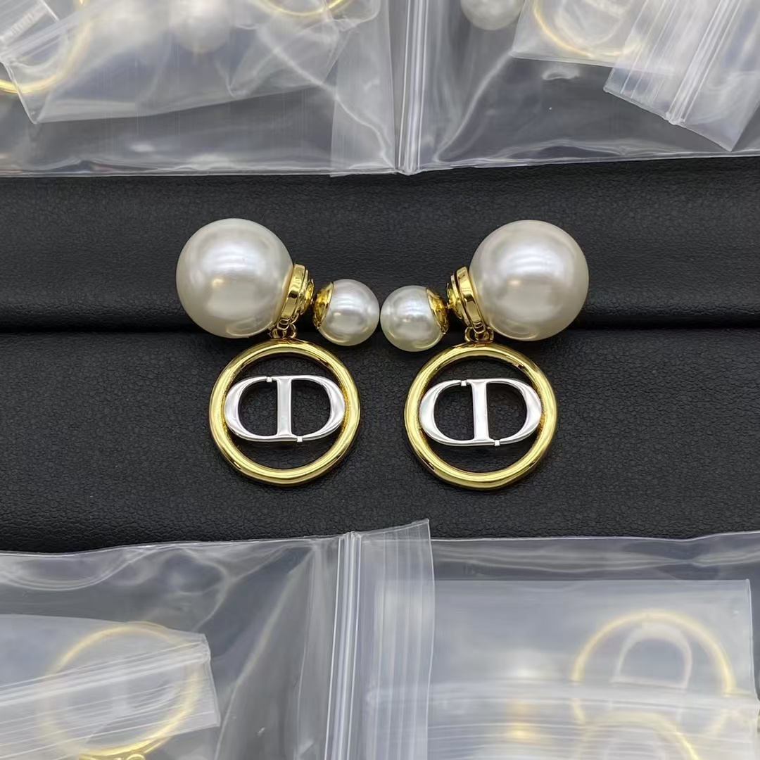 Dior Pearl Earrings Mixed Color CD Drop - Original Replica Club