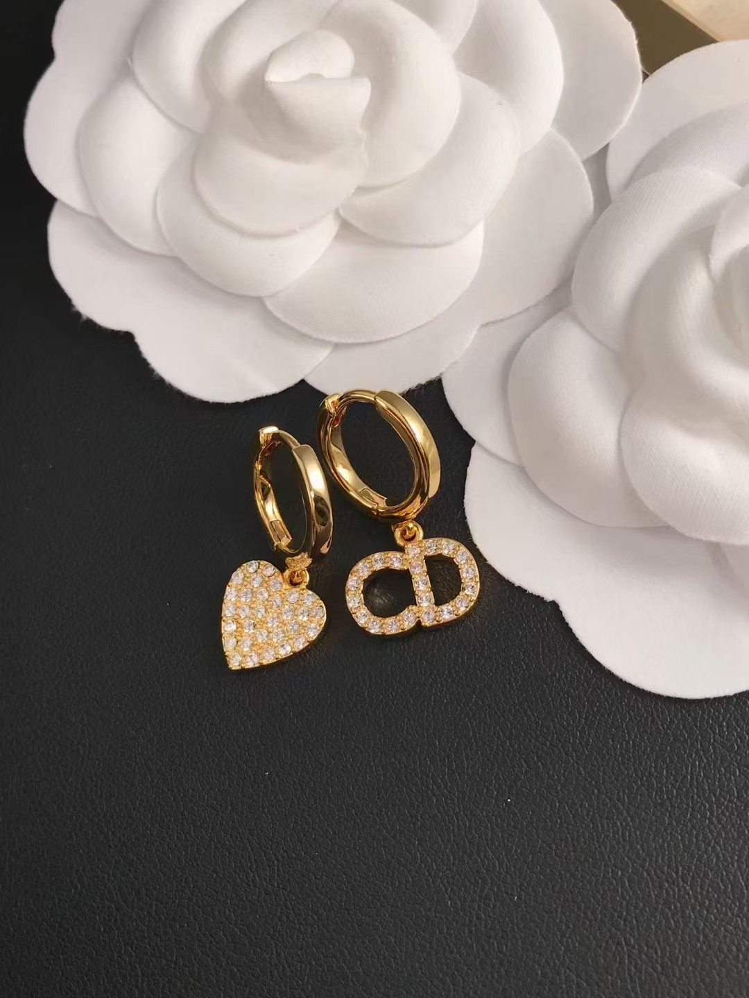 Dior Asymmetric Heart CD Dangle Earrings - Original Replica Club