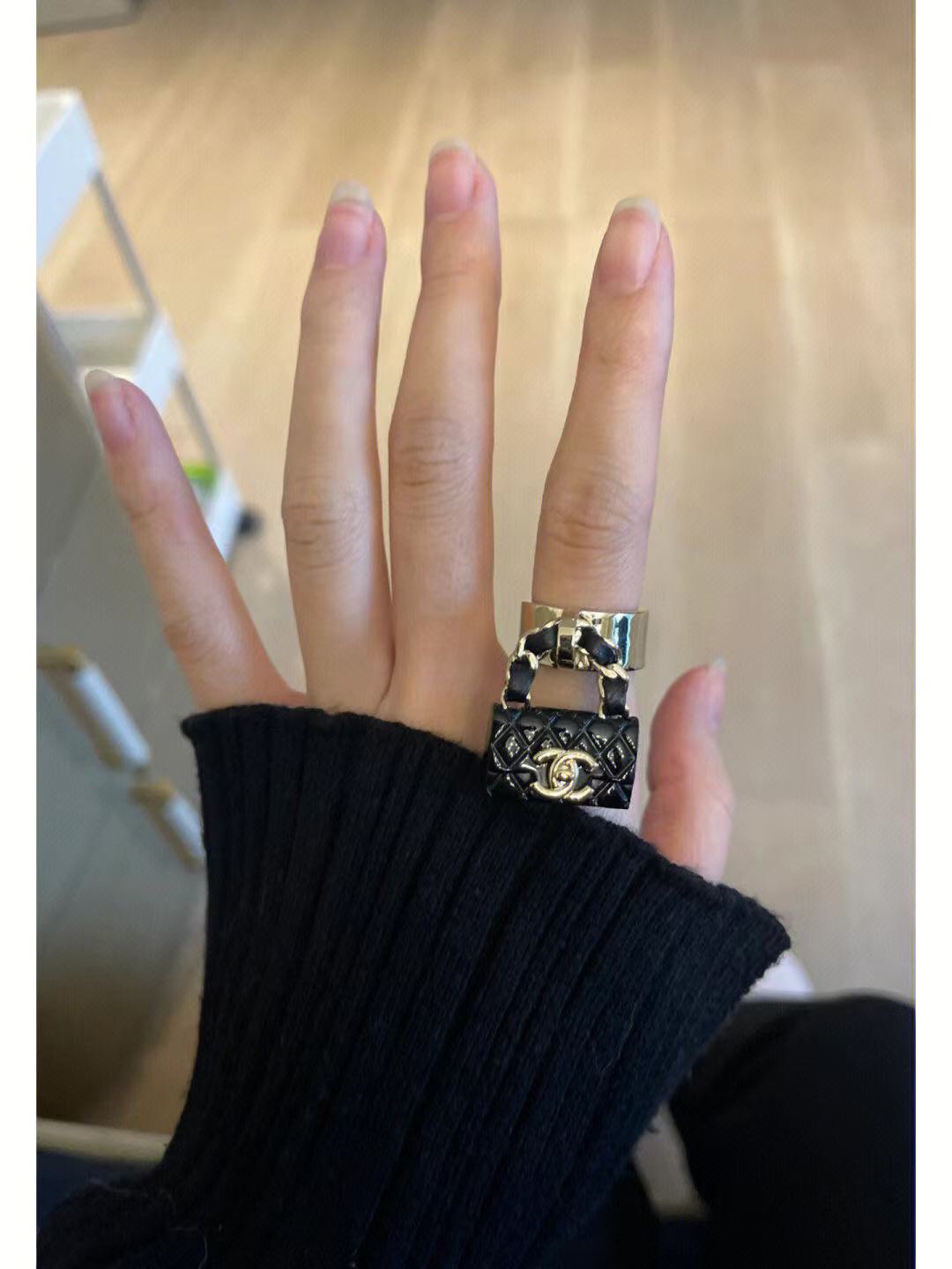 Chanel Ring Handle Bag - Original Replica Club