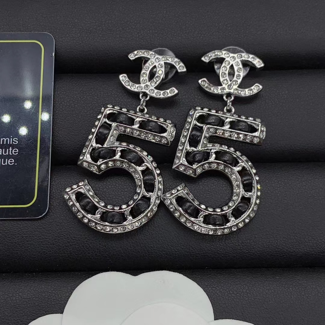 Chanel NO. 5 Earrings - Original Replica Club