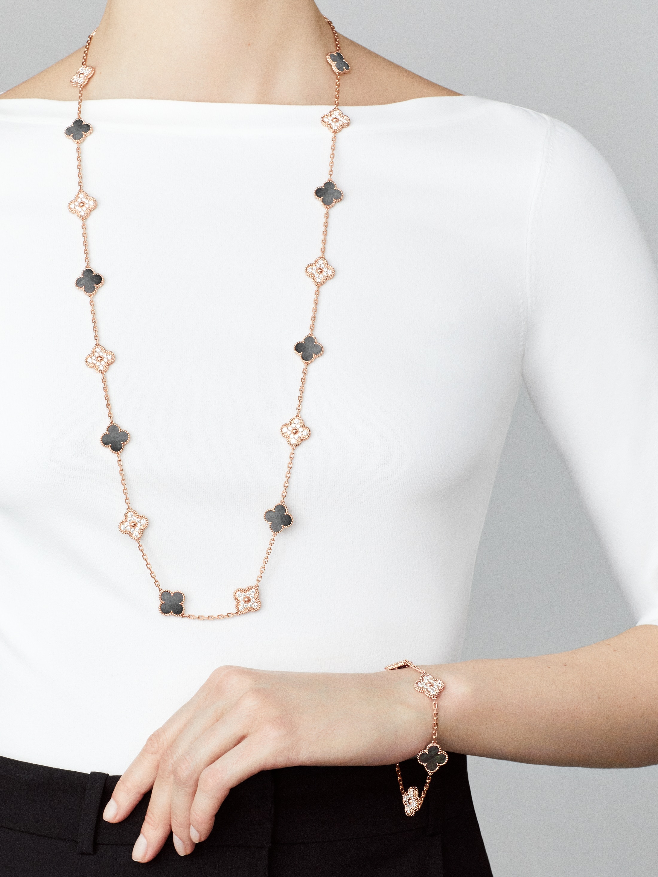 Replicate Vintage Alhambra long necklace, 20 motifs(1:1 replica) - Original Replica Club