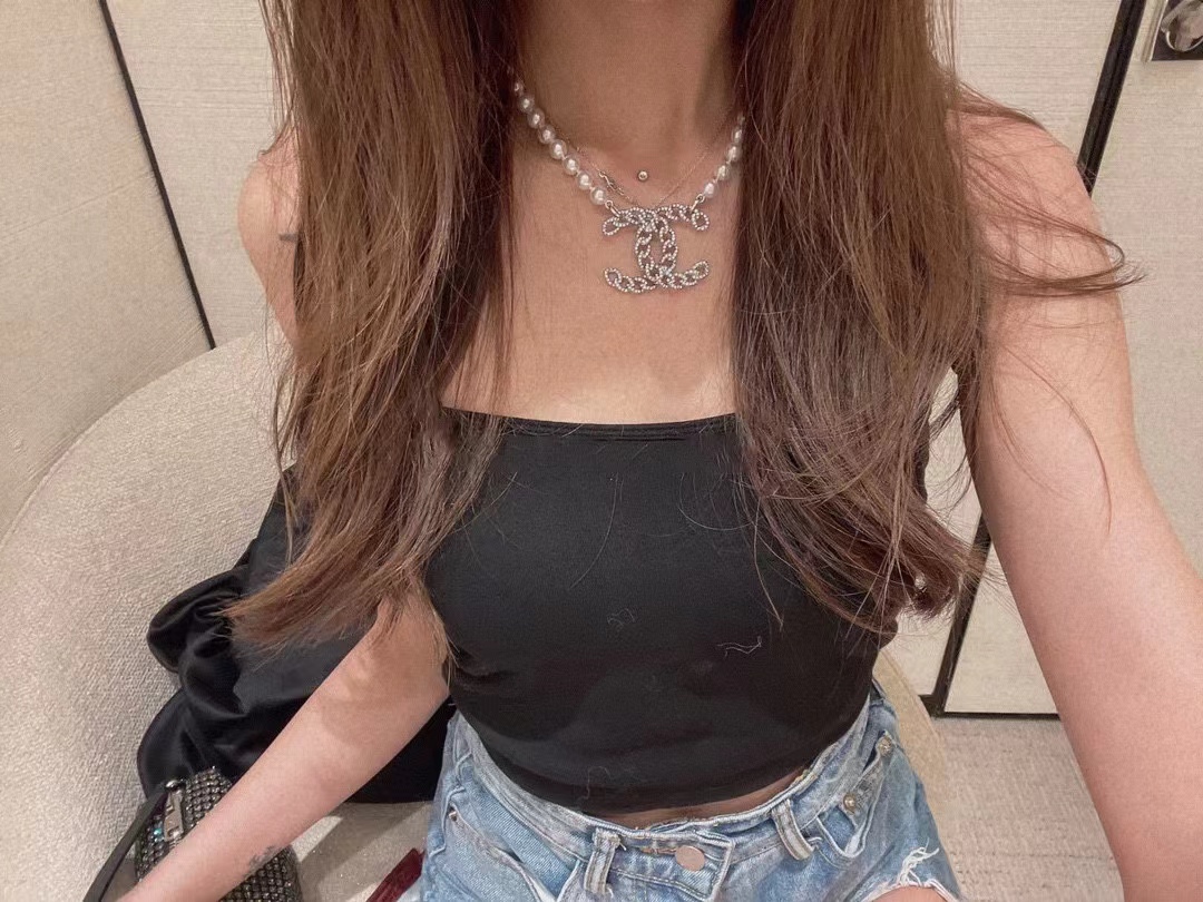 Chanel Hollow Big Double C Pendant Pearl Necklace - Original Replica Club