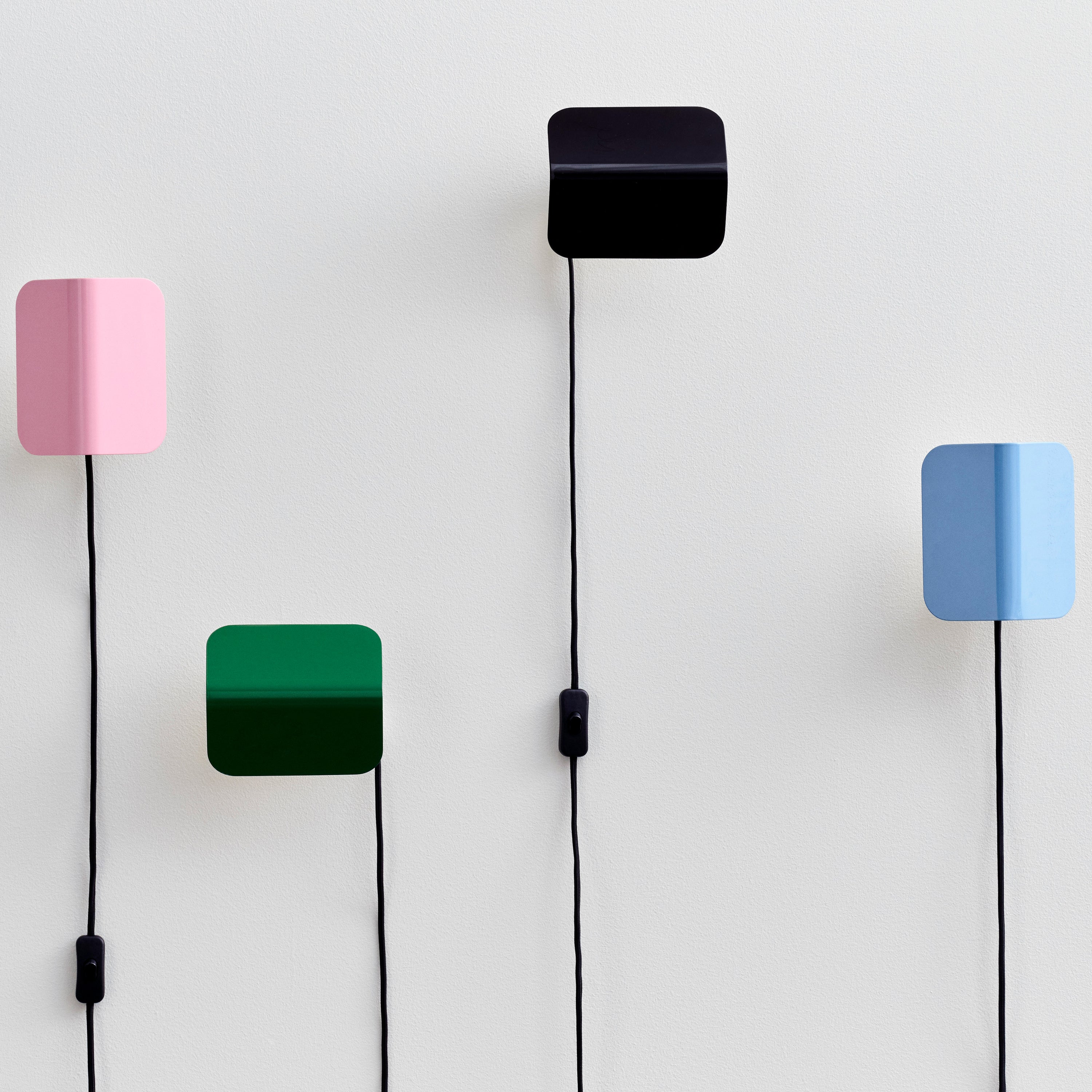 HAY Apex Wandlamp - Maroon Red