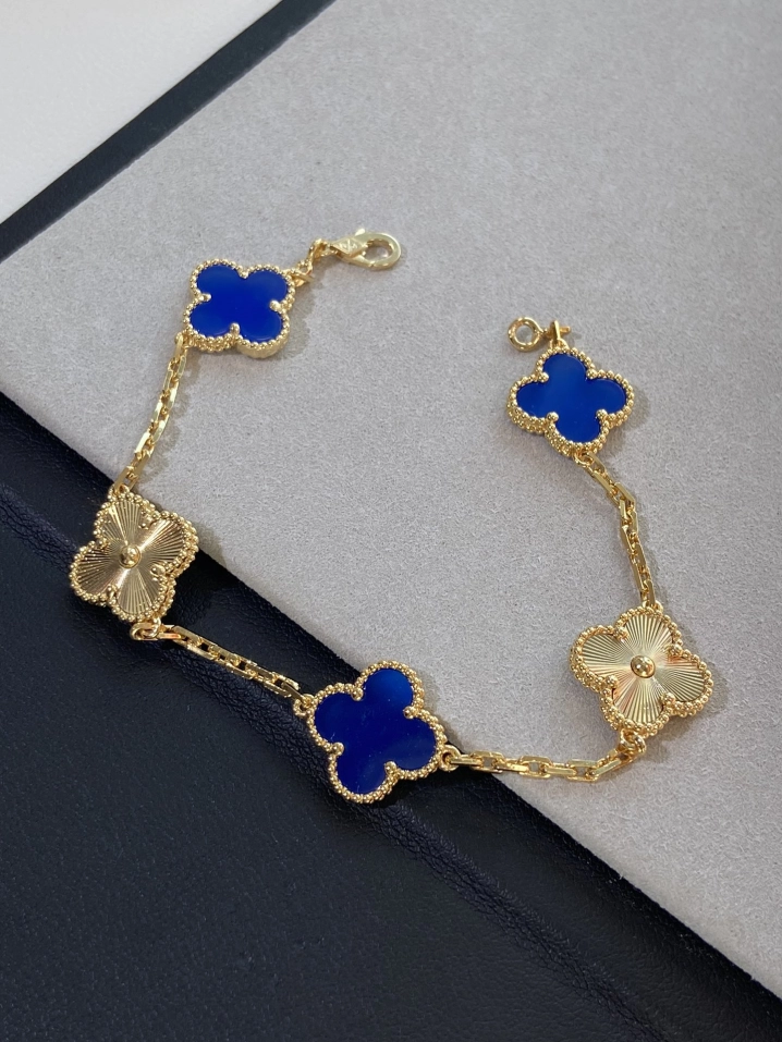VCA Gold Guilloche and Deep Blue Agate Vintage Alhambra Bracelet 5 Motifs - Original Replica Club
