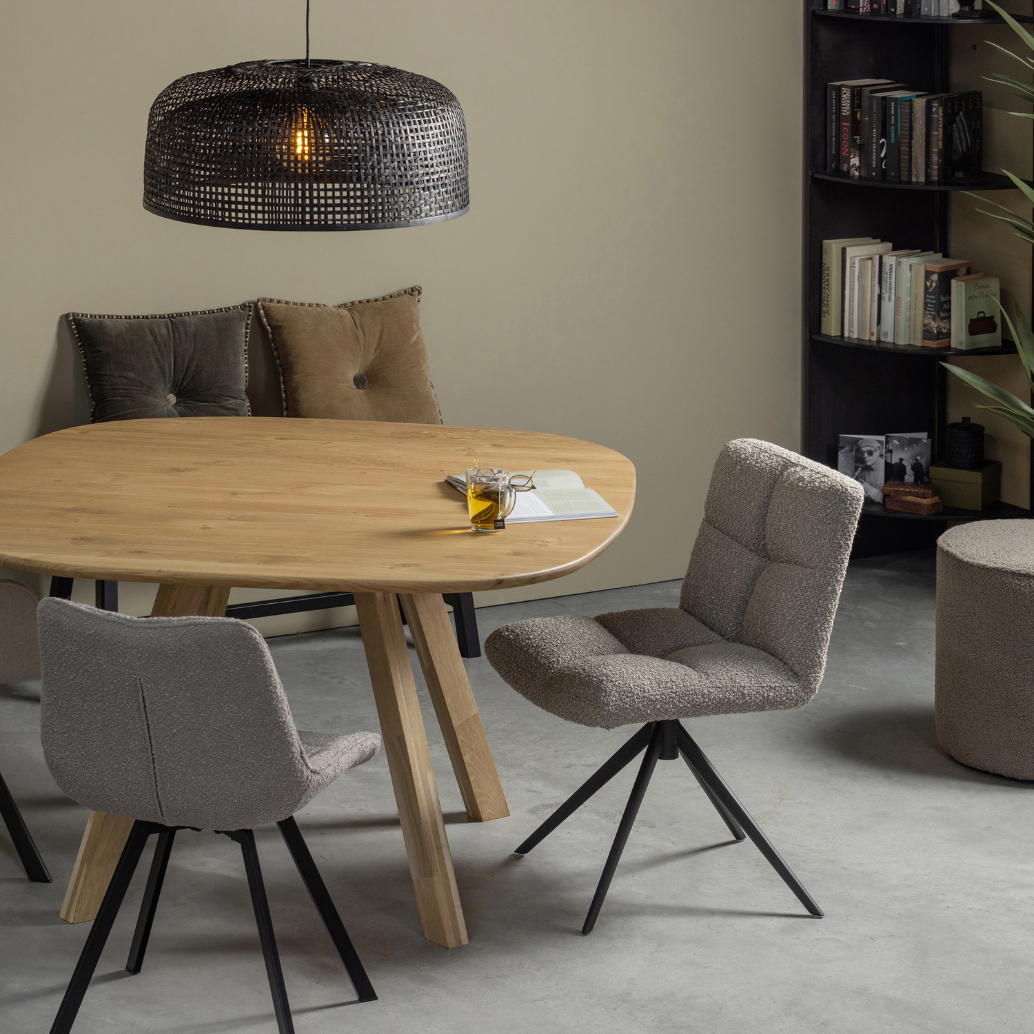 WOOOD Exclusive Vinny Eetkamerstoel - Polyester - Zand - 80x48x45