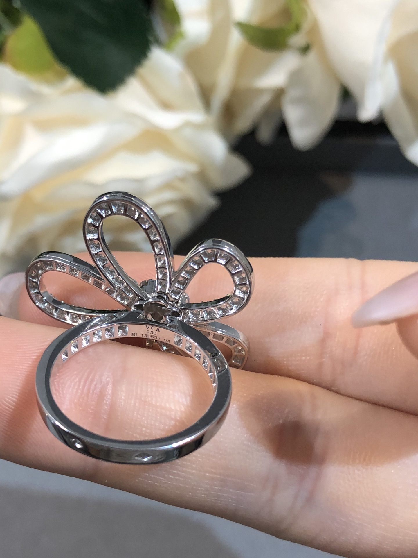 VCA Flowerlace Ring - Original Replica Club