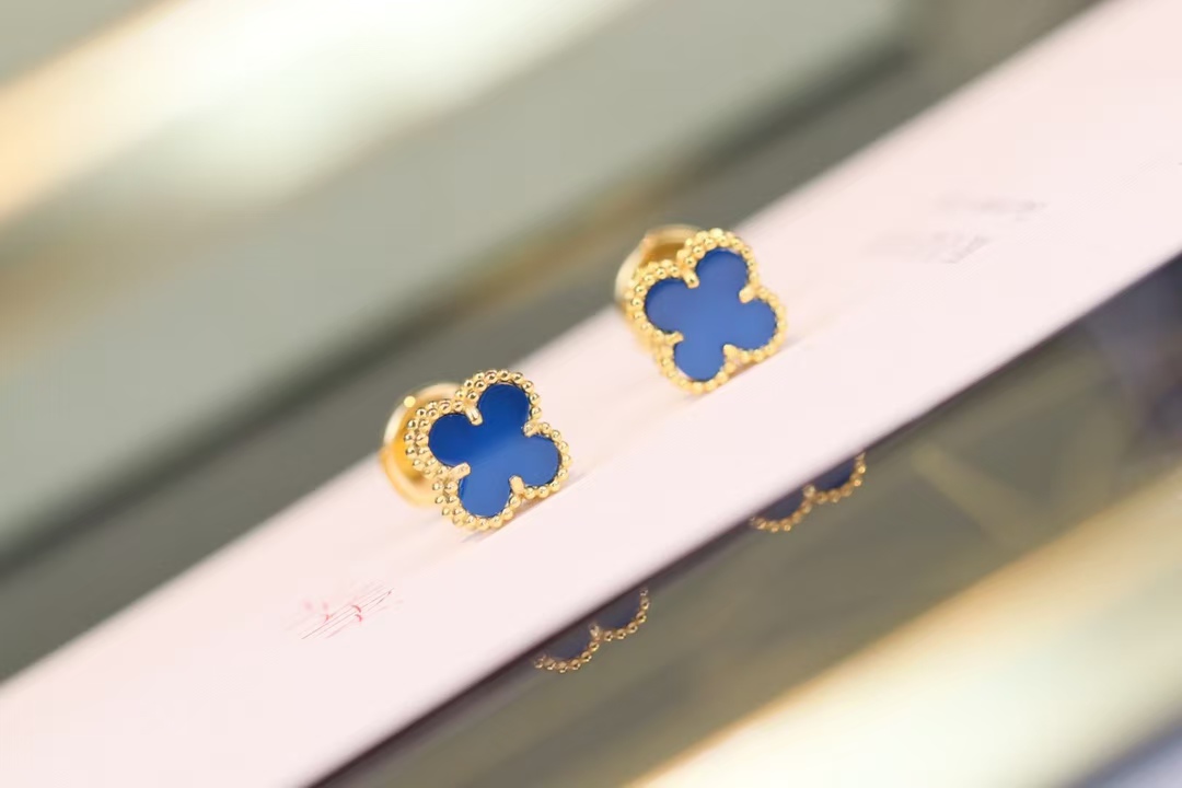 VCA Earstuds Earring - Mini - Original Replica Club