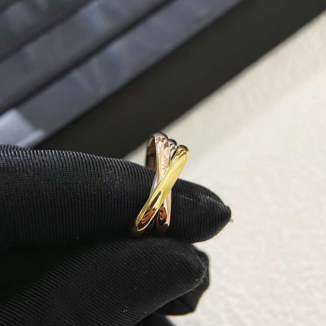 Cartier Trinity Ring - Original Replica Club