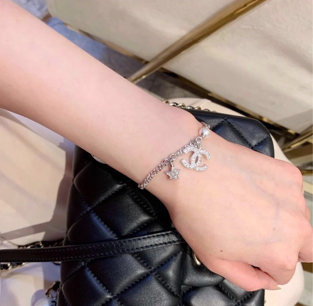 Chanel Star Pearl Chain Silver Bracelet - Original Replica Club