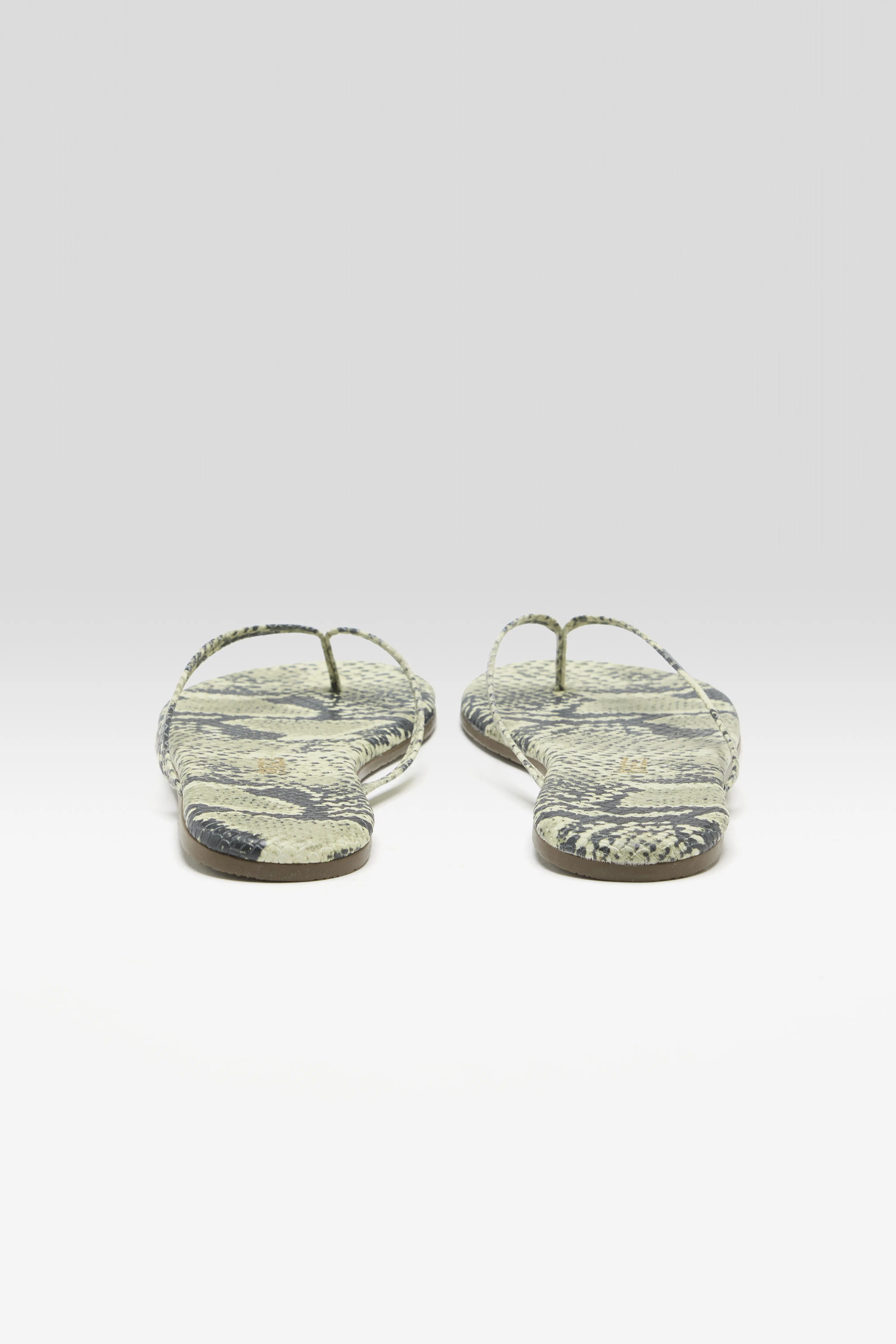 Bellerose Lily Vegan Animal Flip-flop Sandals  (261 / W / GREY)