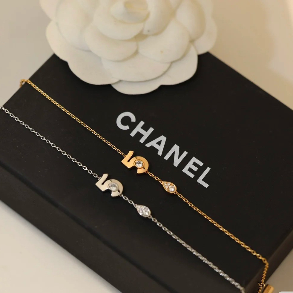 Chanel NO.5 Bracelet - Original Replica Club
