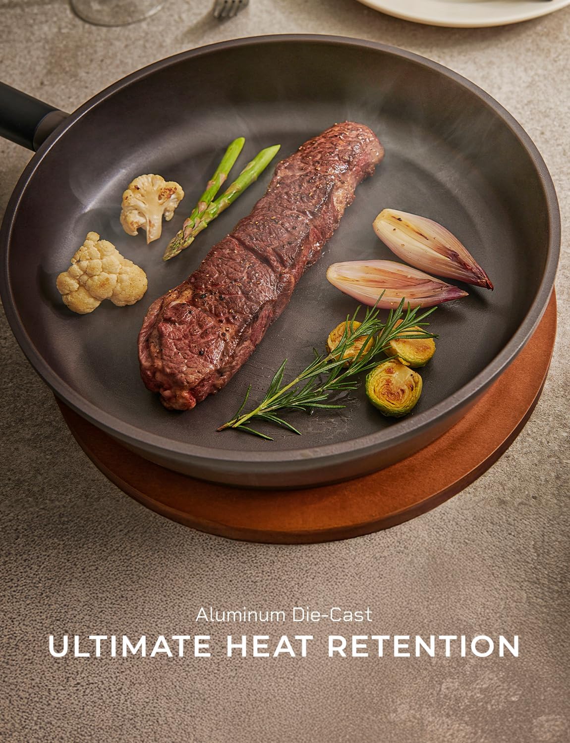 CUCKOO 11 in Kyndell Nonstick Ceramic Wok Pan, Induction Compatible (COP-B2810HGB)