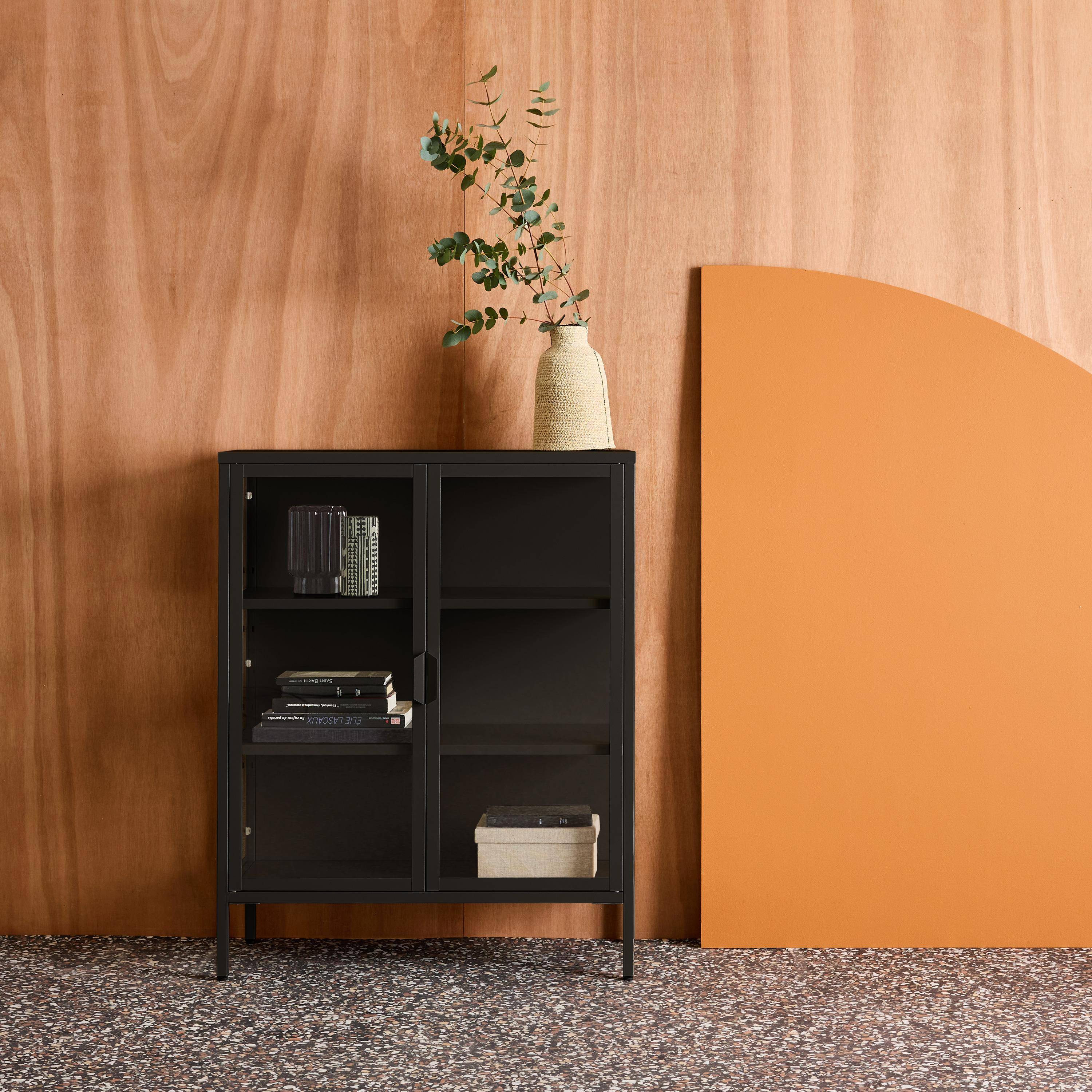 Arkansas - Vitrina de acero y vidrio templado de 2 puertas, 102cm