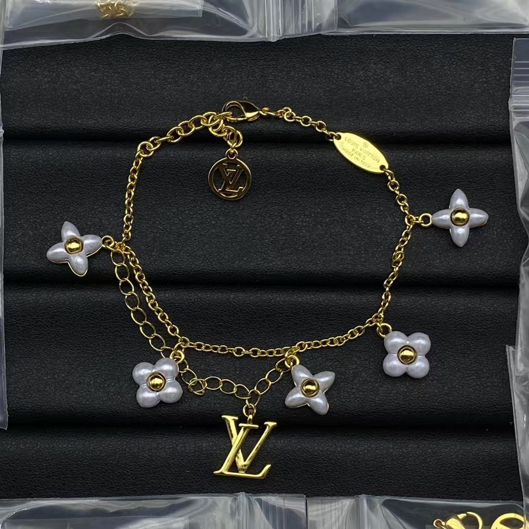 Louis Vuitton Star LV Letters Charms Bracelet - Original Replica Club