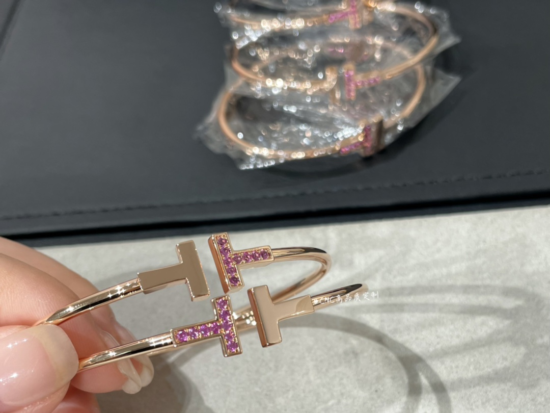 Tiffany Paved Pink Diamond Double T Bangle Bracelet - Original Replica Club